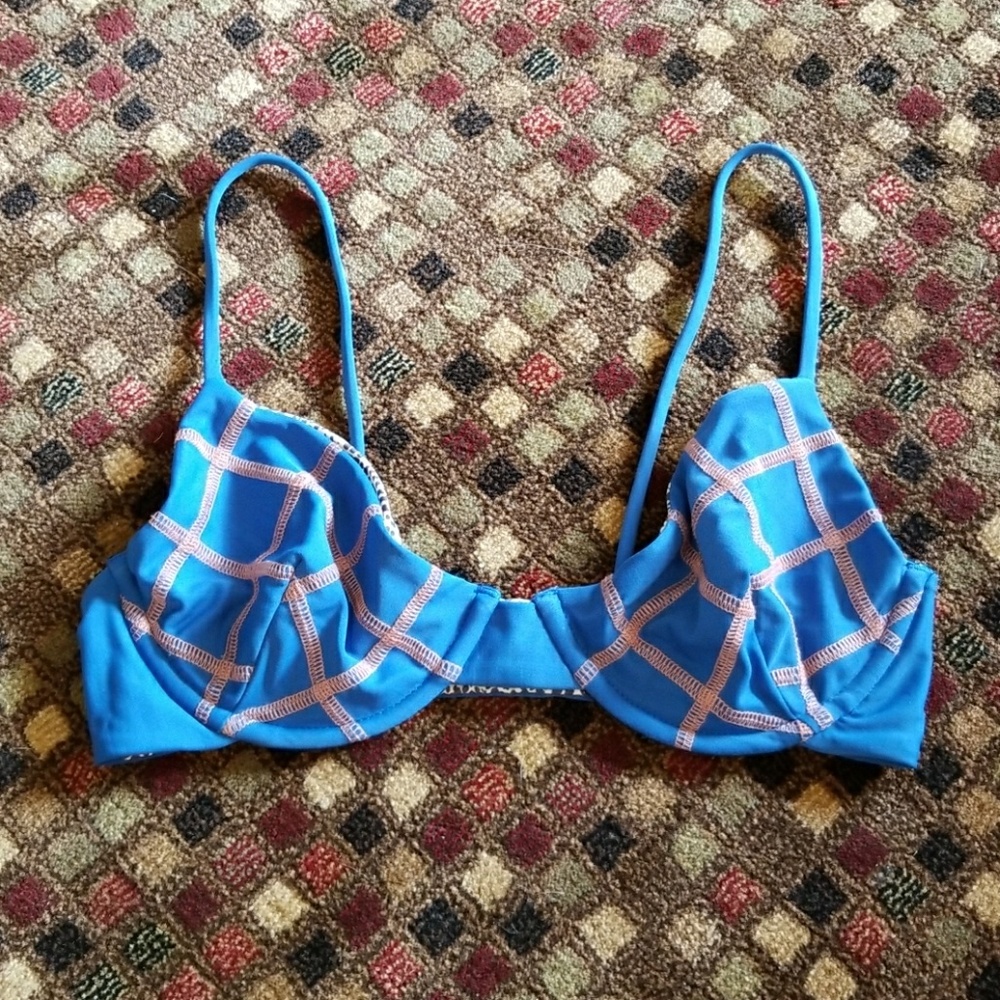 Acacia Bikini Top